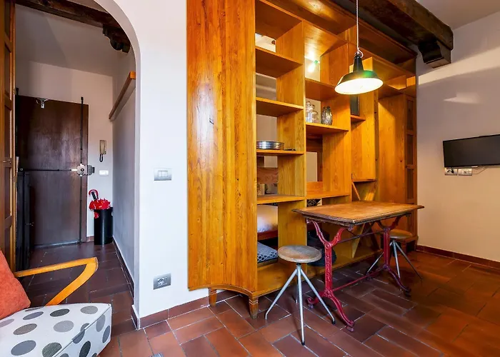 Velluti Apartament *